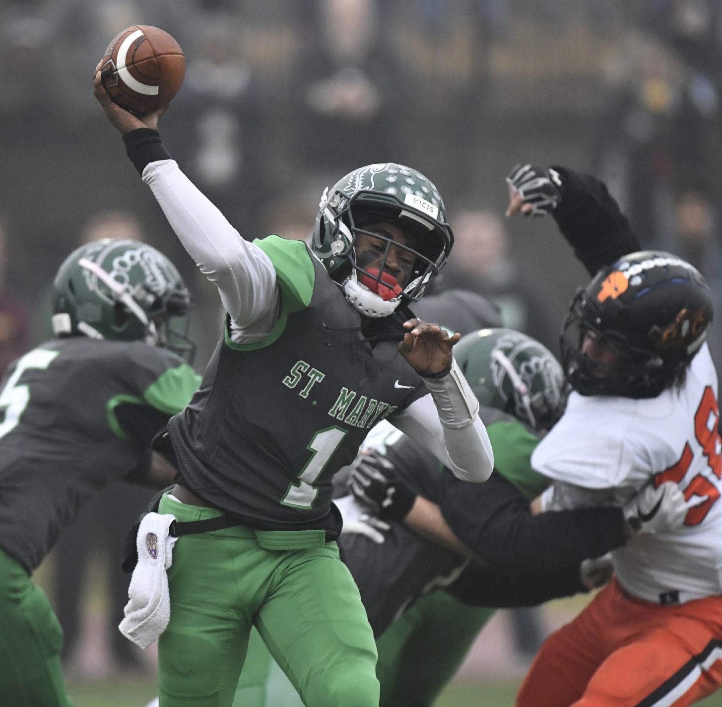 St. Mary’s vs Platte County in Class 4 Missouri state semifinal football game